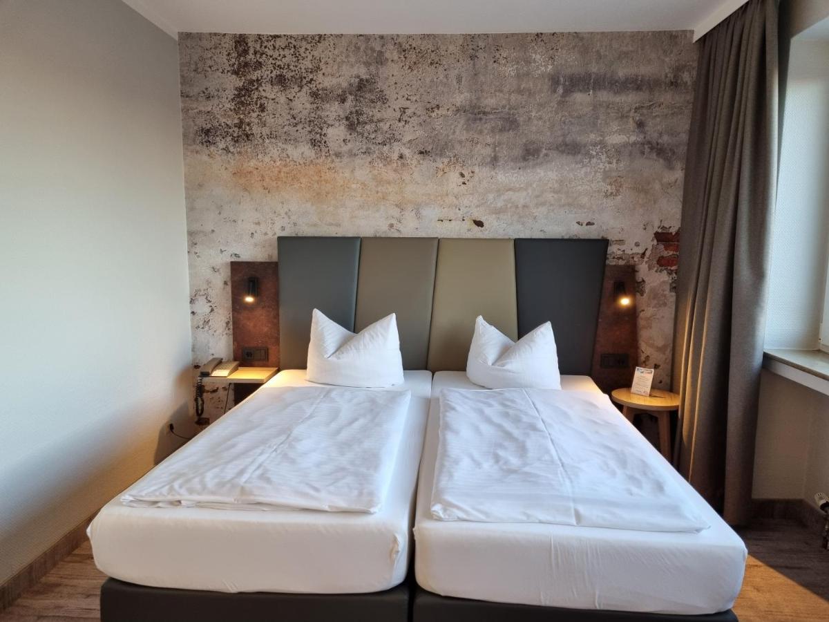Hotel Bavaria Oldenburg Exteriör bild